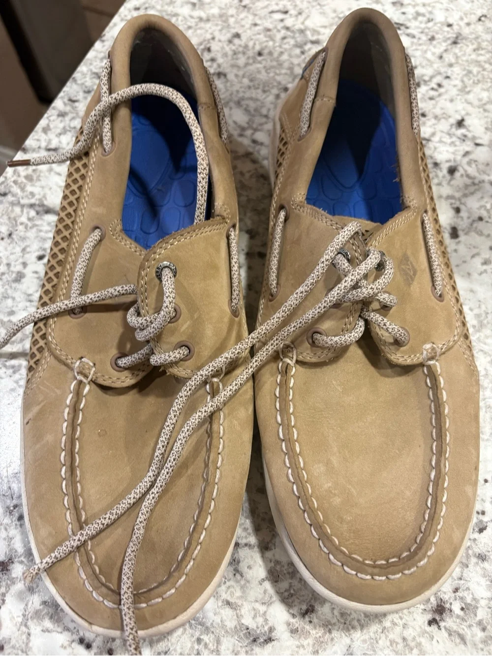 Sperry Men's Tan Leather Boat Shoes with Blue Insoles